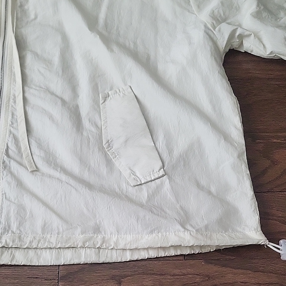 White Zip-Up Jacket - Picture 2 of 9
